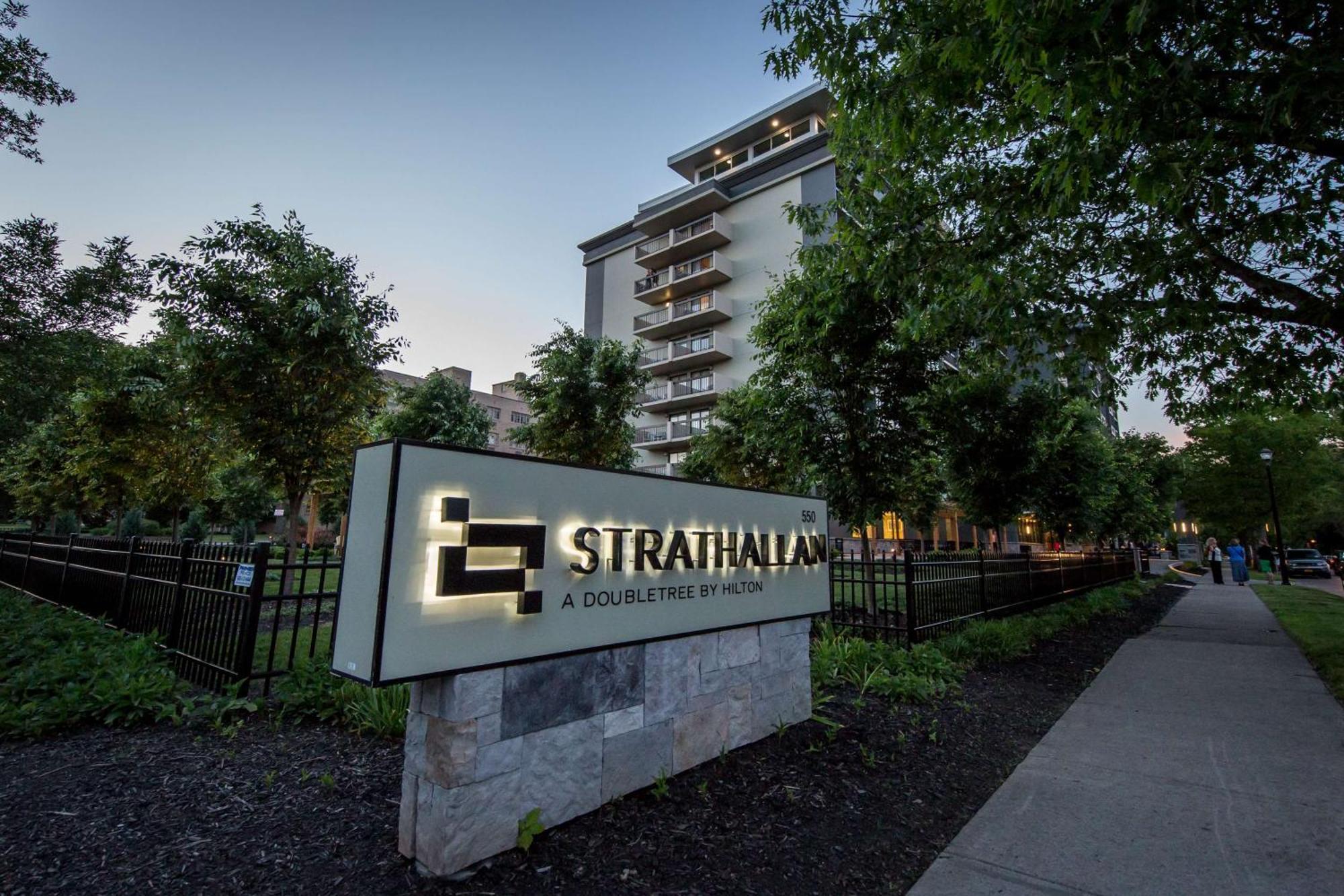 The Strathallan - A Doubletree By Hilton Рочестер Экстерьер фото